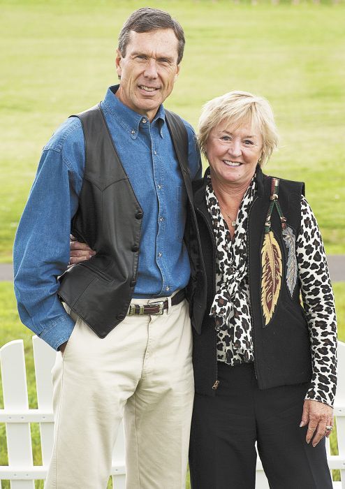 Bill and Cathy Stoller. After Cathy s sudden passing in 2012, WOW named an annual scholarship program after her; Bill contributes to the fund.